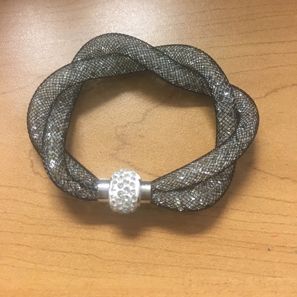 Fashion bracelet